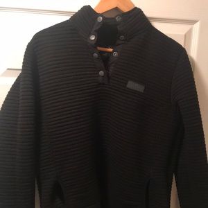 Gently used simply southern black pull over